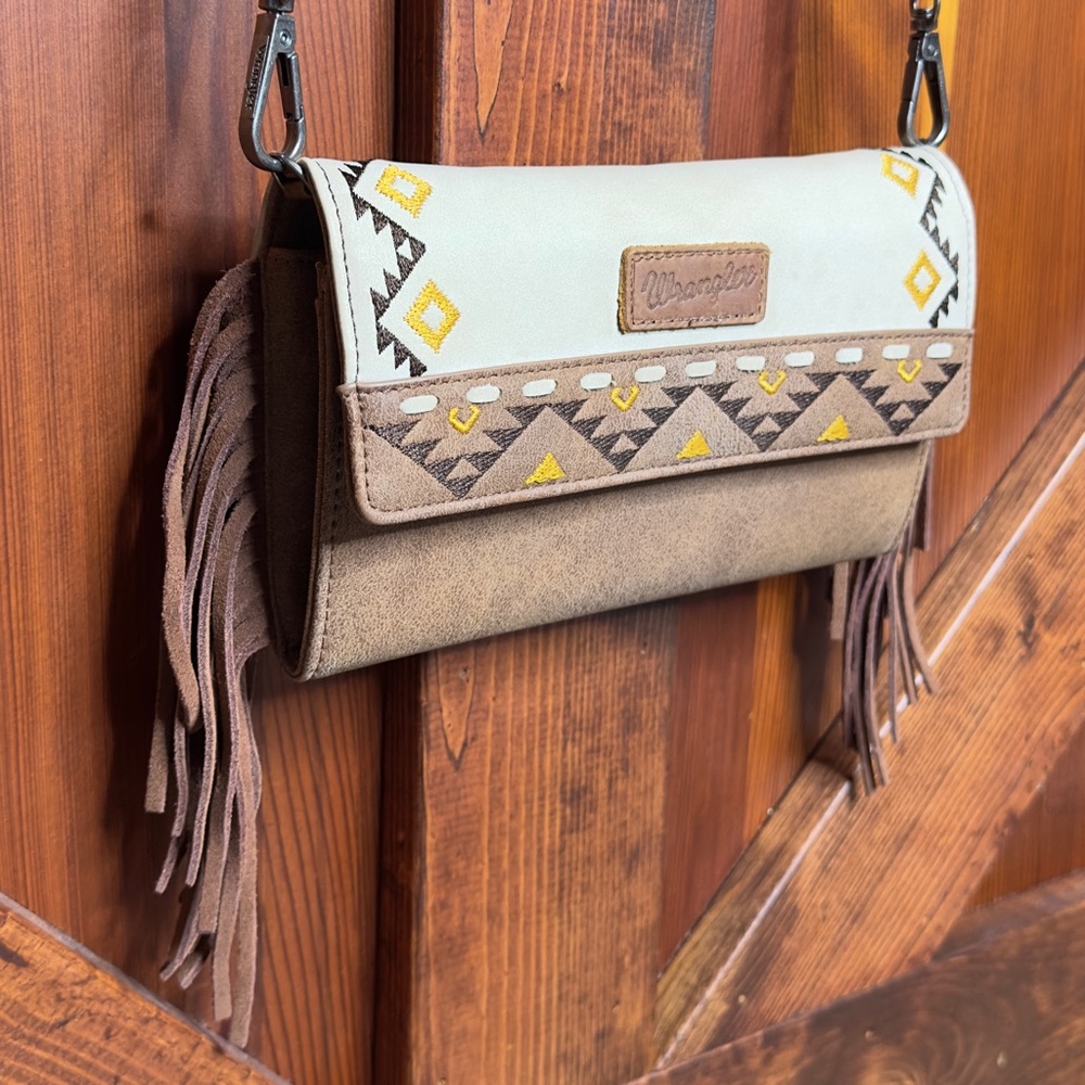 Wrangler Aztec Fringe Crossbody Wallet - Picture 7 of 9